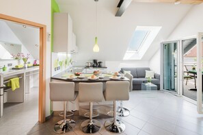 Interior - Christmas market: Design apartment for 1-5 pers. with 2 bedrooms & roof terrace (Bensheim)