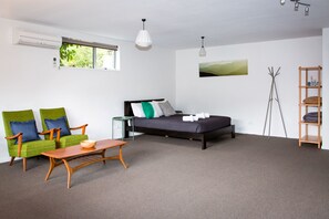 House, 4 Bedrooms, Non Smoking | Iron/ironing board, cots/infant beds, free WiFi, bed sheets - Retro with a view (Wanaka)