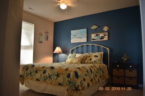 5 bedrooms, iron/ironing board, WiFi, bed sheets