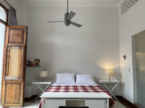 1 bedroom, in-room safe, desk, iron/ironing board