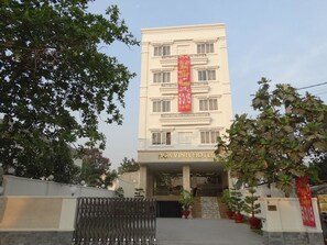 Front of property - Hoa Vinh Hotel (Ho Chi Minh City)