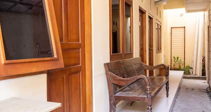 Hotel O Omah Ladrang