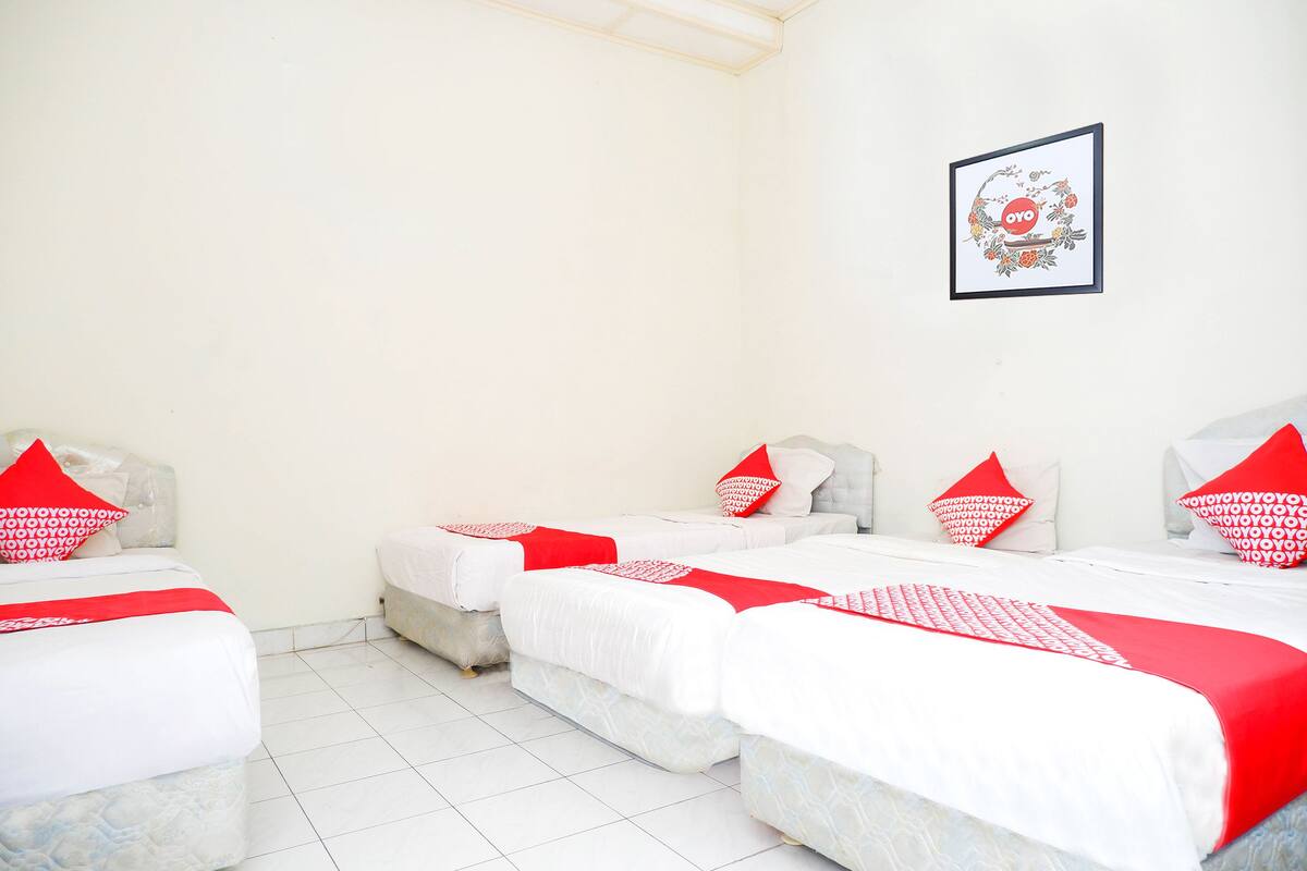 Suite Keluarga | Meja kerja, Wi-Fi gratis, dan seprai linen