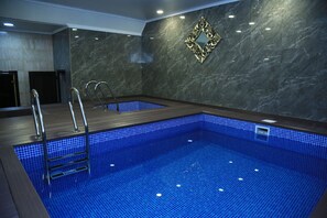 2 indoor pools - Shera Park (Almaty)
