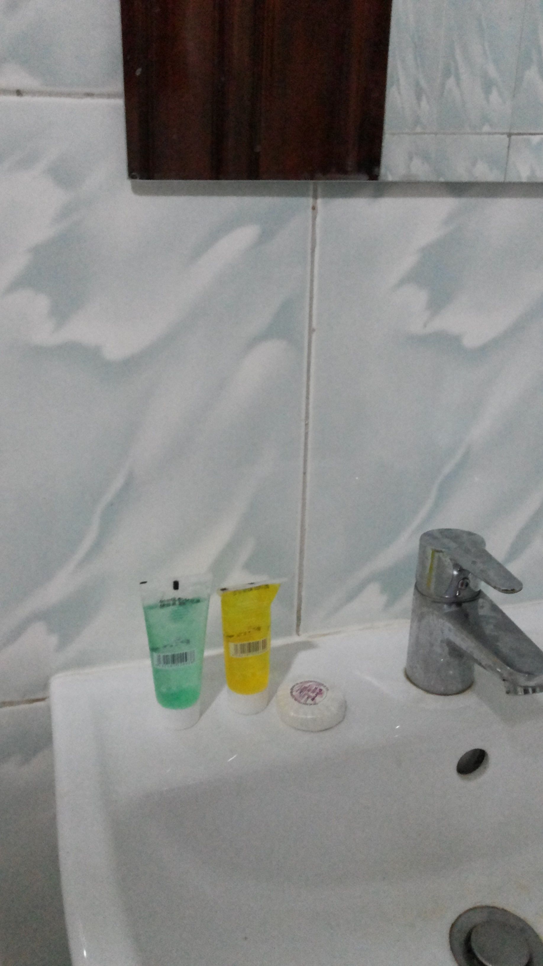 Bathroom amenities