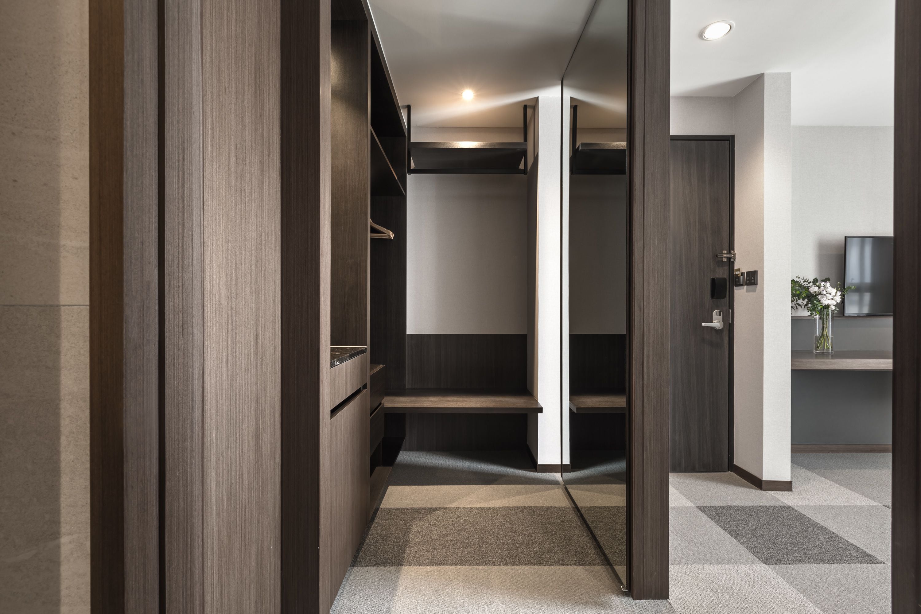 lakeshore suite | living room | led tv