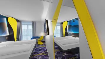 Design kamer (Comfort) | Hypoallergeen beddengoed, een bureau, een laptopwerkplek