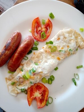 Free daily English breakfast - Mahali Guest Home (Kampala)