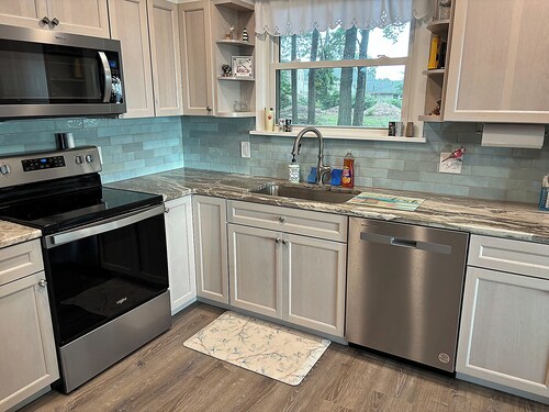 Lakefront place for you