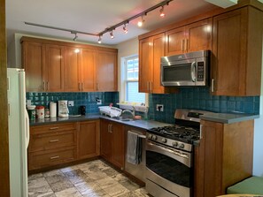 Interior detail - West Point Grey Guest House UBC (Vancouver)