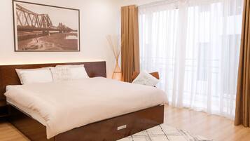 豪華雙人或雙床房 | 書桌、手提電腦工作空間、摺床/加床 (收費)、免費 Wi-Fi