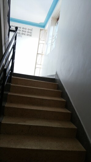 Interior detail - Windsor Hotel Pakwach (Pakwach)