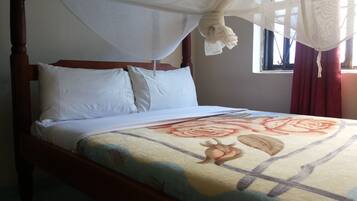 Deluxe Double Room | Pillowtop beds, individually furnished, desk, laptop workspace