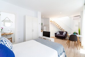 1 soverom, strykejern/-brett, wi-fi (inkludert) og sengetøy