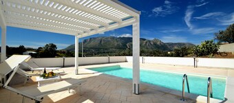 AL070 Villa Arancio con piscina privata e zona bbq