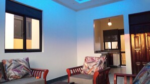 Luxury Apartment | Living room - Stod Villas (Kampala)