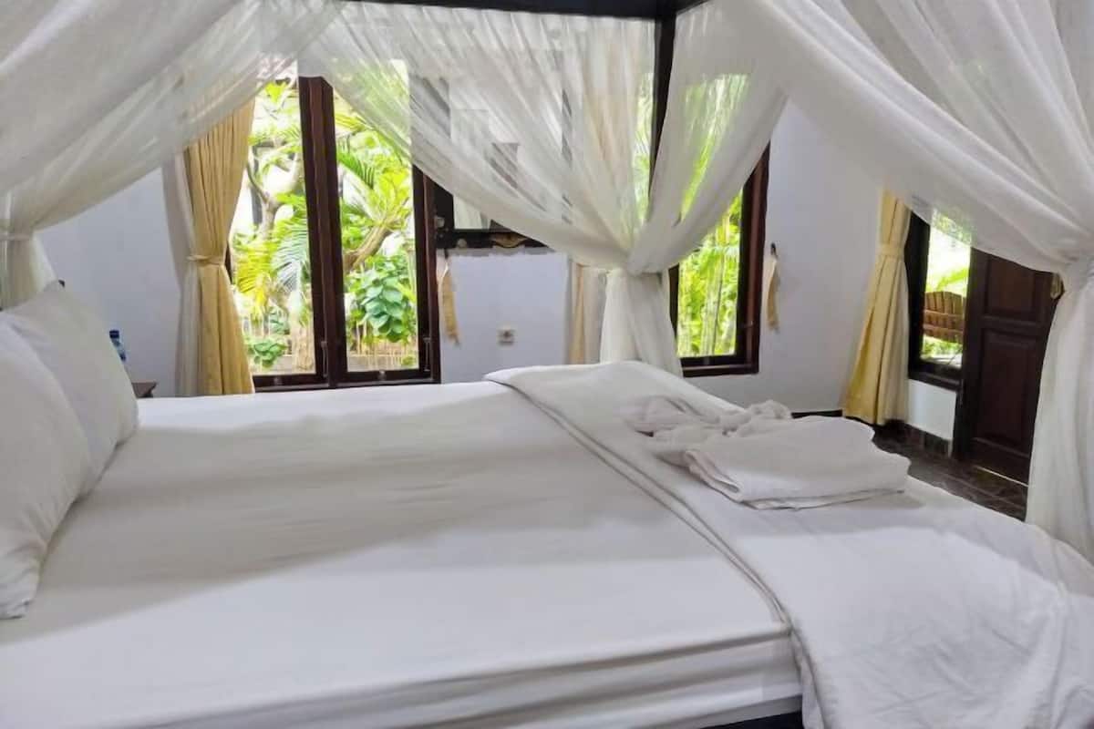 1 bedroom, free WiFi, bed sheets