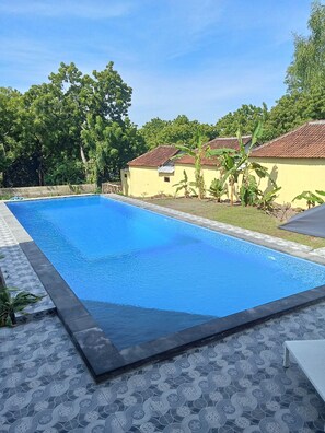 Piscina externa