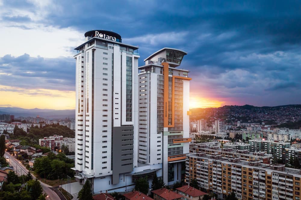 Bosmal Arjaan by Rotana