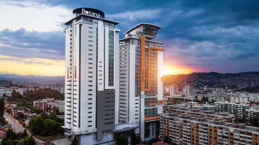 Bosmal Arjaan by Rotana