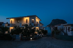 Front of property - evening/night