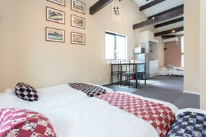 1 室のベッドルーム、遮光カーテン、防音設備、WiFi (無料)