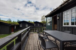 Cabin, 2 Bedrooms | Terrace/patio