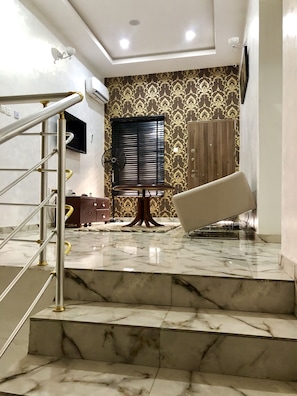 Interior - Brand New Executive 4 Bedroom Duplex (Lekki)