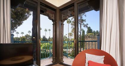 Suites Murillo Plaza Sta Cruz