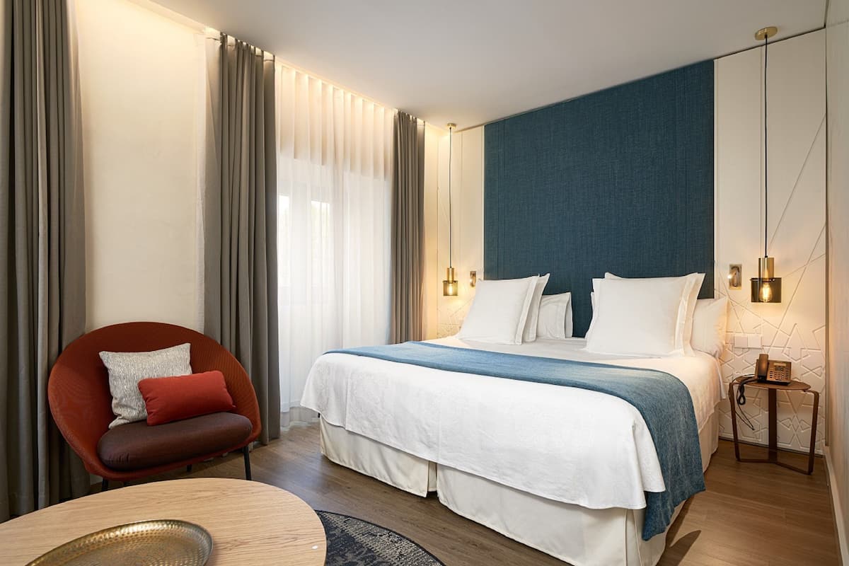 Standaard suite | 1 slaapkamer, luxe beddengoed, bedden met traagschuimmatras