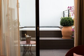 Deluxe Suite, Jetted Tub | View from room - Suites Murillo Plaza Sta Cruz (Seville)