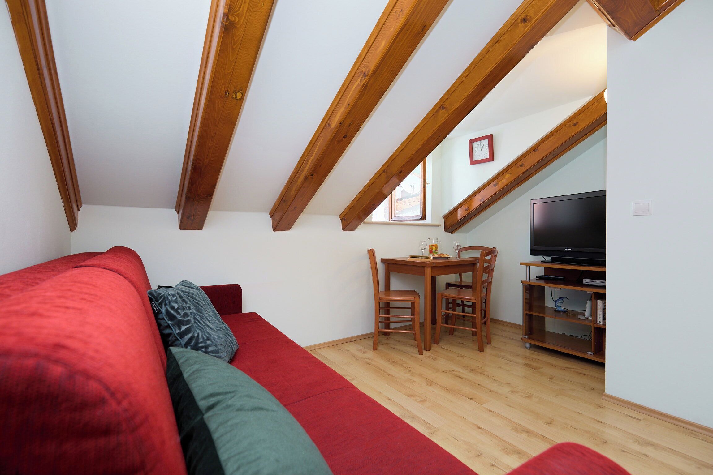 Apartment (2 Bedrooms) | Front of property