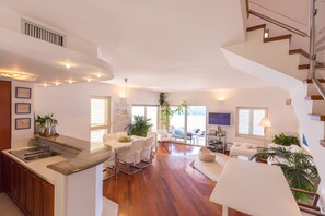 Exclusive Apartment, Terrace, Sea View (3 Bedrooms) | Living area | 70-cm TV with cable channels, DVD player - Hedera Estate, Hedera A14 (Dubrovnik)