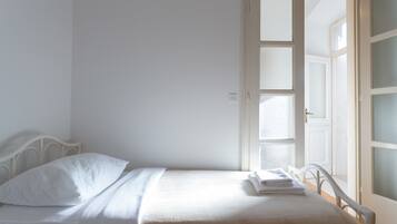 Departamento Confort, Terraza (3 Bedrooms) | 3 habitaciones, tabla de planchar con plancha, cunas y cuna de viaje