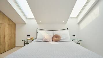 Premium Villa, Private Pool (5 Bedrooms) | 5 bedrooms, iron/ironing board, cribs/infant beds, free WiFi