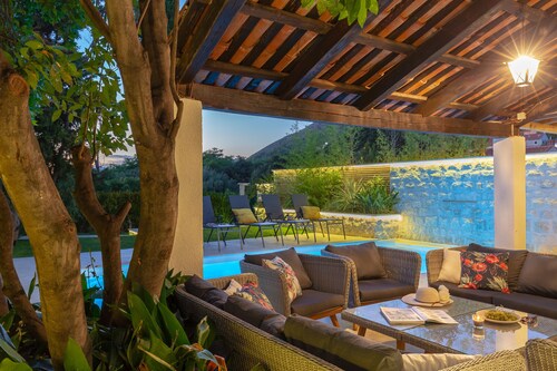 Hedera Estate, Villa Hedera