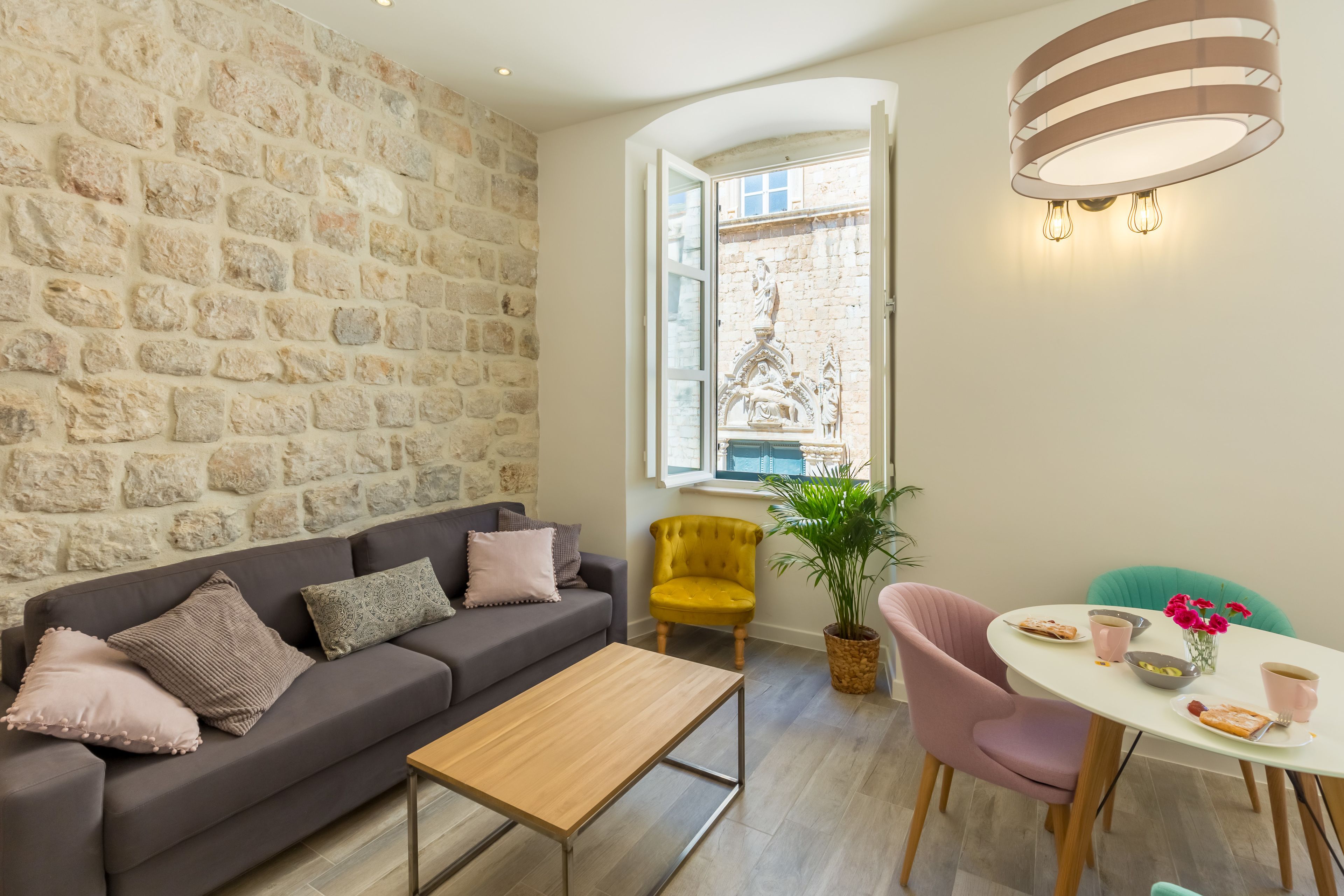 Superior Apartment (1 Bedroom) | Living area