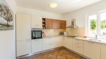 Villa, Private Pool, Sea View (3 Bedrooms) | Private kitchen | Full-sized fridge, microwave, oven, stovetop