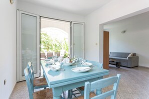 Vila (4 Bedrooms) | Alimentação e bebidas