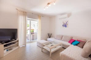 LCD TV, DVD player, table tennis - Hedera Estate, Villa Hedera X (Dubrovnik)