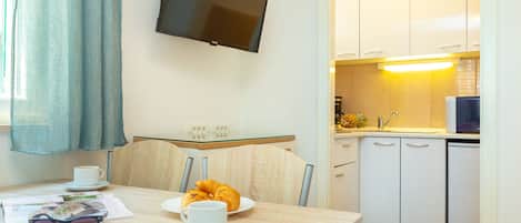 公寓 (2 Bedrooms) | 私人廚房 | 雪櫃、微波爐、爐具、咖啡機/沖茶器