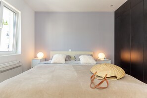 Apartamento grand, sacada (3 Bedrooms) | 3 quartos, ferros/tábuas de passar roupa, berços (sobretaxa)
