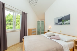 Apartamento urbano, terraço (1 Bedroom) | 1 quarto, espaço de trabalho para notebook