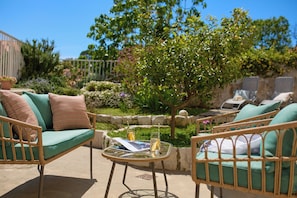 Apartamento (2 Bedrooms) | Sacada