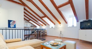 Apartment (2 Bedrooms) | Living area