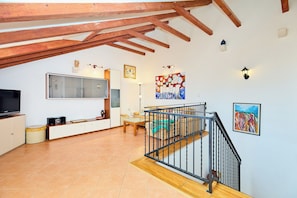 Apartment (2 Bedrooms) | Living area