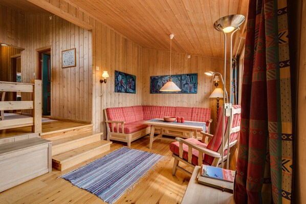 Cabin, 2 Bedrooms | Living area
