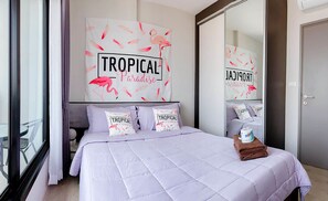 1-Bedroom with Sea View | Rideaux occultants, Wi-Fi gratuit