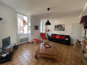 Fernseher