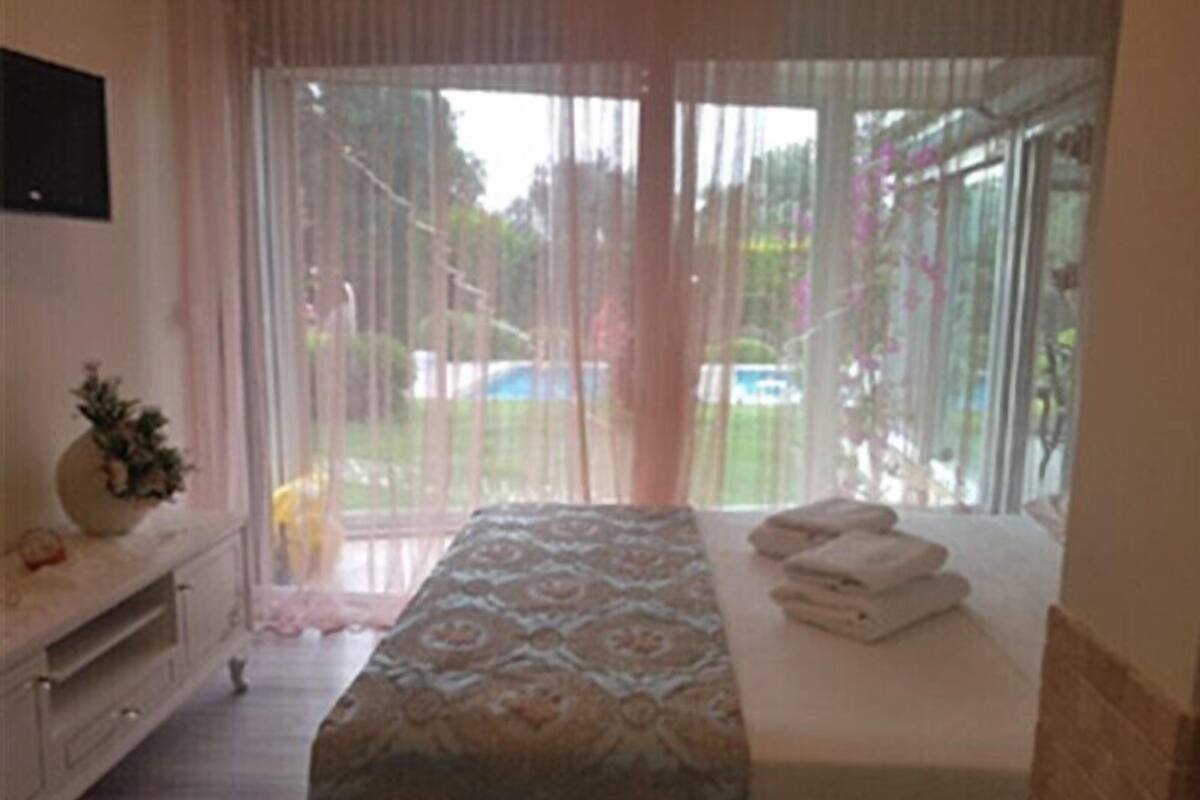 Double Room | WiFi (free)